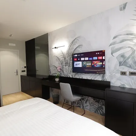 Gremmy Boutique Szálloda Tirana