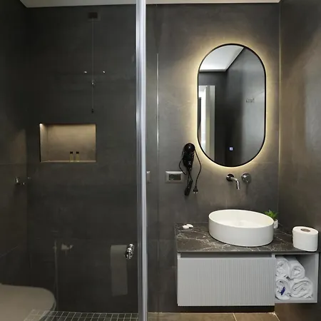 Gremmy Boutique 地拉那