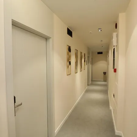 Gremmy Boutique 酒店 地拉那