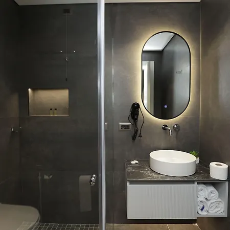 Gremmy Boutique מלון 4*